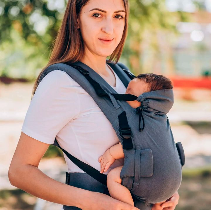 Buy Ergoryukzak Adapt for a newborn gray linen (0-18 months)