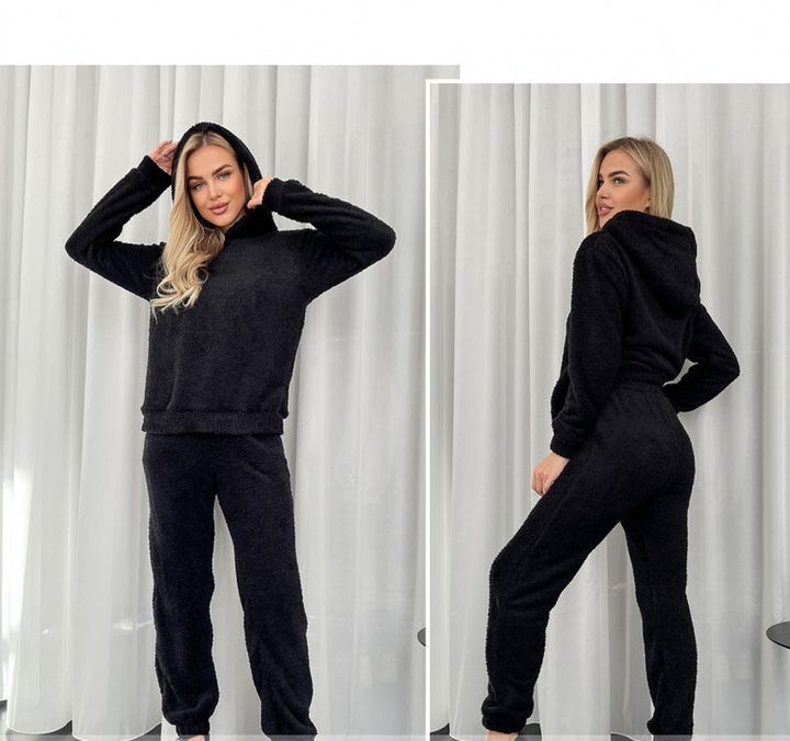 Buy Sports Suit №3113-Black, 48, Minova